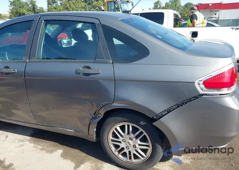 2009 Ford Focus Se z USA, uszkodzony, nr VIN 1FAHP35N39W113025